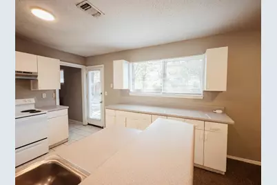 201 Amellia Place, Crestview, FL 32539 - Photo 6