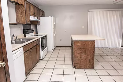 116 W Walker Circle, Crestview, FL 32539 - Photo 10