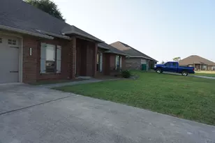 5263 Moore Loop, Crestview, FL 32536 - Photo 2