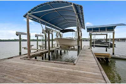 104 Bayou Drive, Niceville, FL 32578 - Photo 14