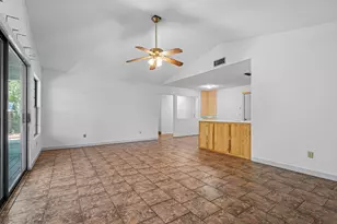 722 Mallet Bayou Rd, Freeport, FL 32439 - Photo 16