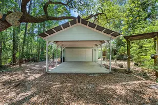 722 Mallet Bayou Rd, Freeport, FL 32439 - Photo 32