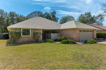 512 Samana Way, Niceville, FL 32578 - Photo 2