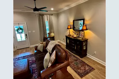 160 Hydrangea Boulevard, Freeport, FL 32439 - Photo 2