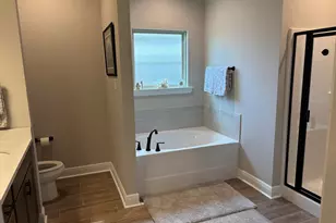 160 Hydrangea Blvd, Freeport, FL 32439 - Photo 6