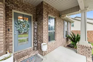 3013 Crown Creek Cir, Crestview, FL 32539 - Photo 2