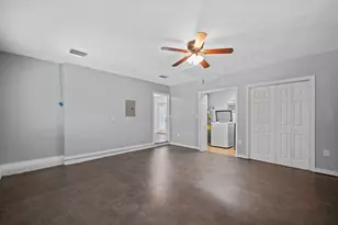 3010 Windsor Cir, Crestview, FL 32539 - Photo 14