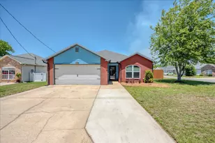 1765 Old Ranch Rd, Fort Walton Beach, FL 32547 - Photo 1