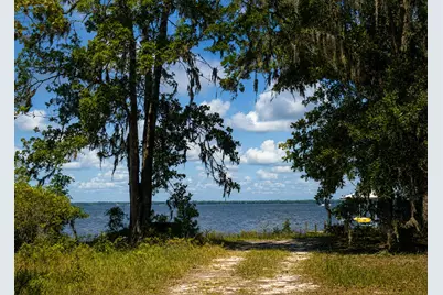 374 E Mitchell Avenue, Santa Rosa Beach, FL 32459 - Photo 2