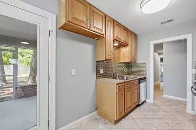 836 Saint Pierre Cove, Niceville, FL 32578 - Photo 22