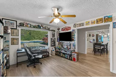 2019 Casa De Oro Street, Navarre, FL 32566 - Photo 10