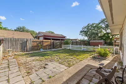 2019 Casa De Oro Street, Navarre, FL 32566 - Photo 28