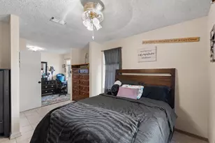 2019 Casa De Oro St, Navarre, FL 32566 - Photo 16