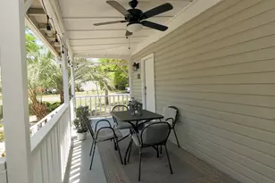 37 SE Magnolia Ave, Fort Walton Beach, FL 32548 - Photo 8