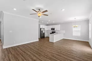 170 Bradford Ct, Freeport, FL 32439 - Photo 8
