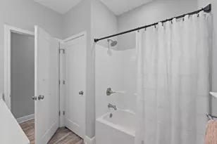 420 Spruce St, Mary Esther, FL 32569 - Photo 24