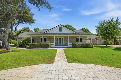 102 Kinsey Court, Valparaiso, FL 32580 - Photo 2