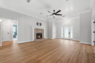 102 Kinsey Ct, Valparaiso, FL 32580 - Photo 8
