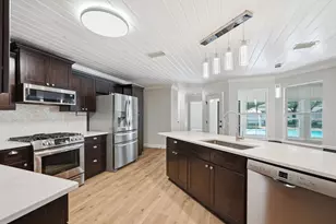 102 Kinsey Ct, Valparaiso, FL 32580 - Photo 12