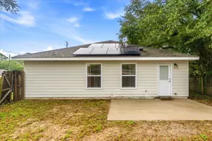 1740 Thomas St, Niceville, FL 32578 - Photo 4