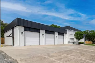 2 NW Racetrack Rd, Fort Walton Beach, FL 32547 - Photo 1