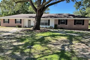 119 Jamestown Ave, Fort Walton Beach, FL 32547 - Photo 1