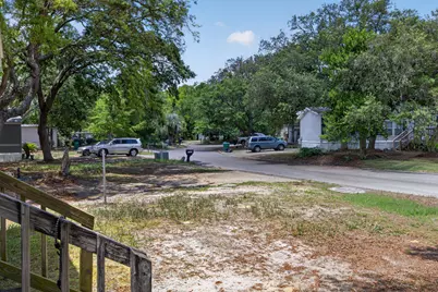 1037 Everglade Drive, Niceville, FL 32578 - Photo 8