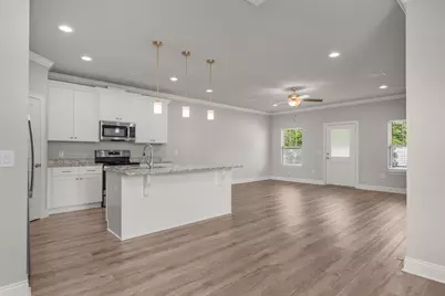 2285 Janet Street, Navarre, FL 32566 - Photo 6