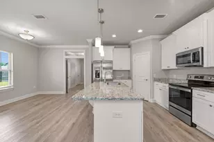 2285 Janet St, Navarre, FL 32566 - Photo 10