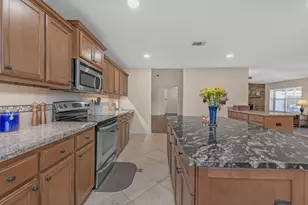 6052 Blair Cir, Gulf Breeze, FL 32563 - Photo 20