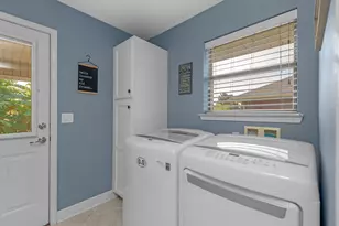6052 Blair Cir, Gulf Breeze, FL 32563 - Photo 48