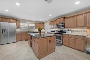6052 Blair Cir, Gulf Breeze, FL 32563 - Photo 14