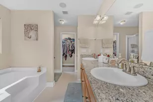 6052 Blair Cir, Gulf Breeze, FL 32563 - Photo 36