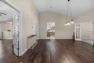 6052 Blair Cir, Gulf Breeze, FL 32563 - Photo 14