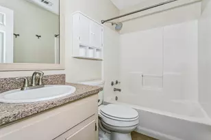 2201 Wedgewood Ct, Navarre, FL 32566 - Photo 20