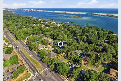 103 Point Comfort Road, Mary Esther, FL 32569 - Photo 52