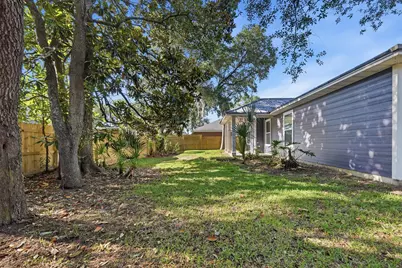 103 Point Comfort Road, Mary Esther, FL 32569 - Photo 42
