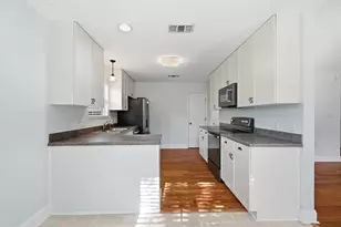 103 Point Comfort Rd, Mary Esther, FL 32569 - Photo 18