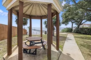 2005 Jessica Way, Navarre, FL 32566 - Photo 96