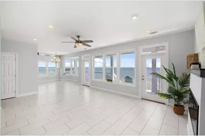 2005 Jessica Way, Navarre, FL 32566 - Photo 16