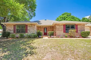 109 Oak Shores Dr, Niceville, FL 32578 - Photo 1