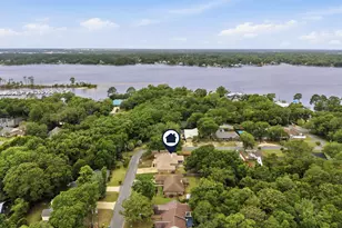 109 Oak Shores Dr, Niceville, FL 32578 - Photo 70