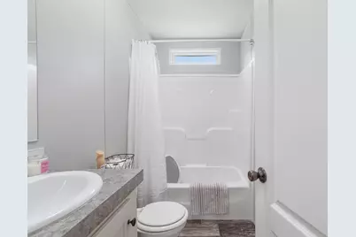 360 Michigan Lane, Defuniak Springs, FL 32433 - Photo 22