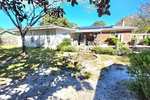 212 NW Baker Ave, Fort Walton Beach, FL 32548 - Photo 16