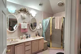 212 NW Baker Ave, Fort Walton Beach, FL 32548 - Photo 8