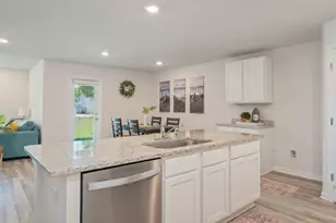 5463 Jenee Ct, Crestview, FL 32539 - Photo 18