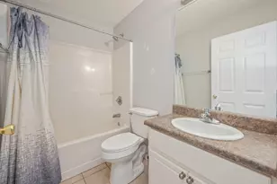 328 Lakeview Dr, Crestview, FL 32536 - Photo 14