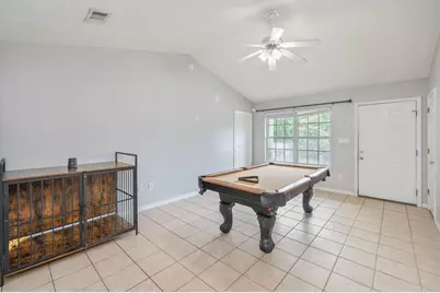 328 Lakeview Drive, Crestview, FL 32536 - Photo 8