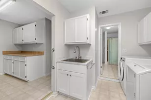 645 NE Country Club Ave, Fort Walton Beach, FL 32547 - Photo 24