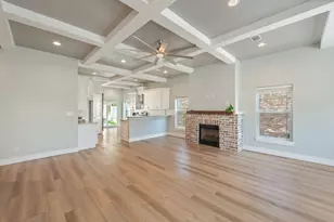 401 Hideaway Ln, Niceville, FL 32578 - Photo 6
